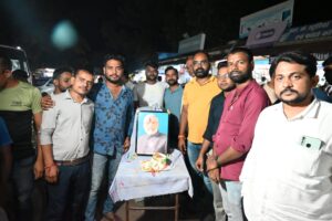 IMG-20230917-WA0231-300x200 राजीव गाधी चौक वाड्रफनगर पर केक काटकर और वृद्धा आश्रम में फल बाटकर मनाया गया प्रधान मंत्री का जन्म दिन