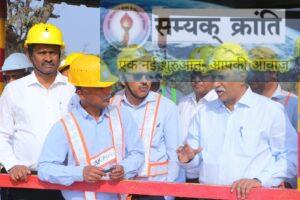 l-300x200 कोल इंडिया चेयरमैन श्री पी. एम. प्रसाद ने एसईसीएल मेगाप्रोजेक्ट्स एवं सीआईसी कोलफील्ड्स का किया दौरा