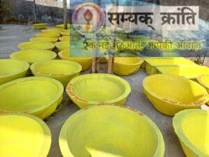 s-5-300x225 गौ सेवको ने स्थानीय जनों के सहयोग से की गौवंश के लिए नांद की व्यवस्था