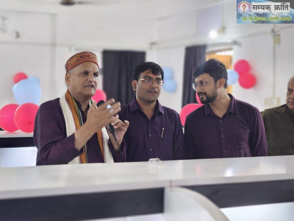 d-2-1024x768 डीएस पाठशाला का गिरीश पंकज ने किया भव्य शुभारंभ