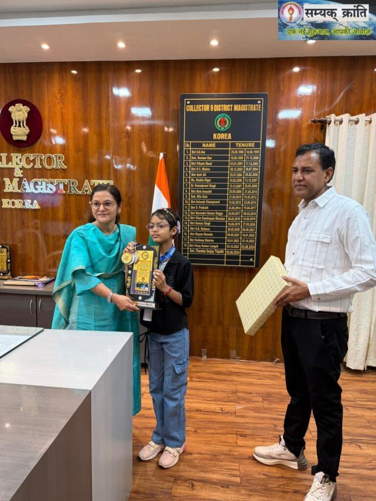 WhatsApp-Image-2026-03-30-at-6.26.41-PM-1-768x1024 राष्ट्रीय चैंपियन काव्या राजवाड़े का सम्मान