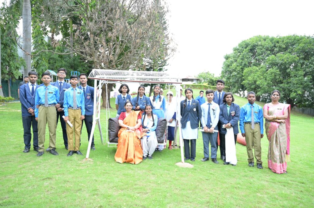 IMG-20260725-WA0011-1024x681 सपनों को मिला संवाद का मंच: 'ड्रीमर्स-15' के साथ शुरू हुई "द कलेक्टरस्-15" की प्रेरक यात्रा